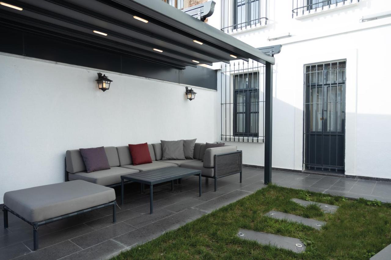 Nm Suites Beyoglu Provincia di Provincia di Istanbul Esterno foto