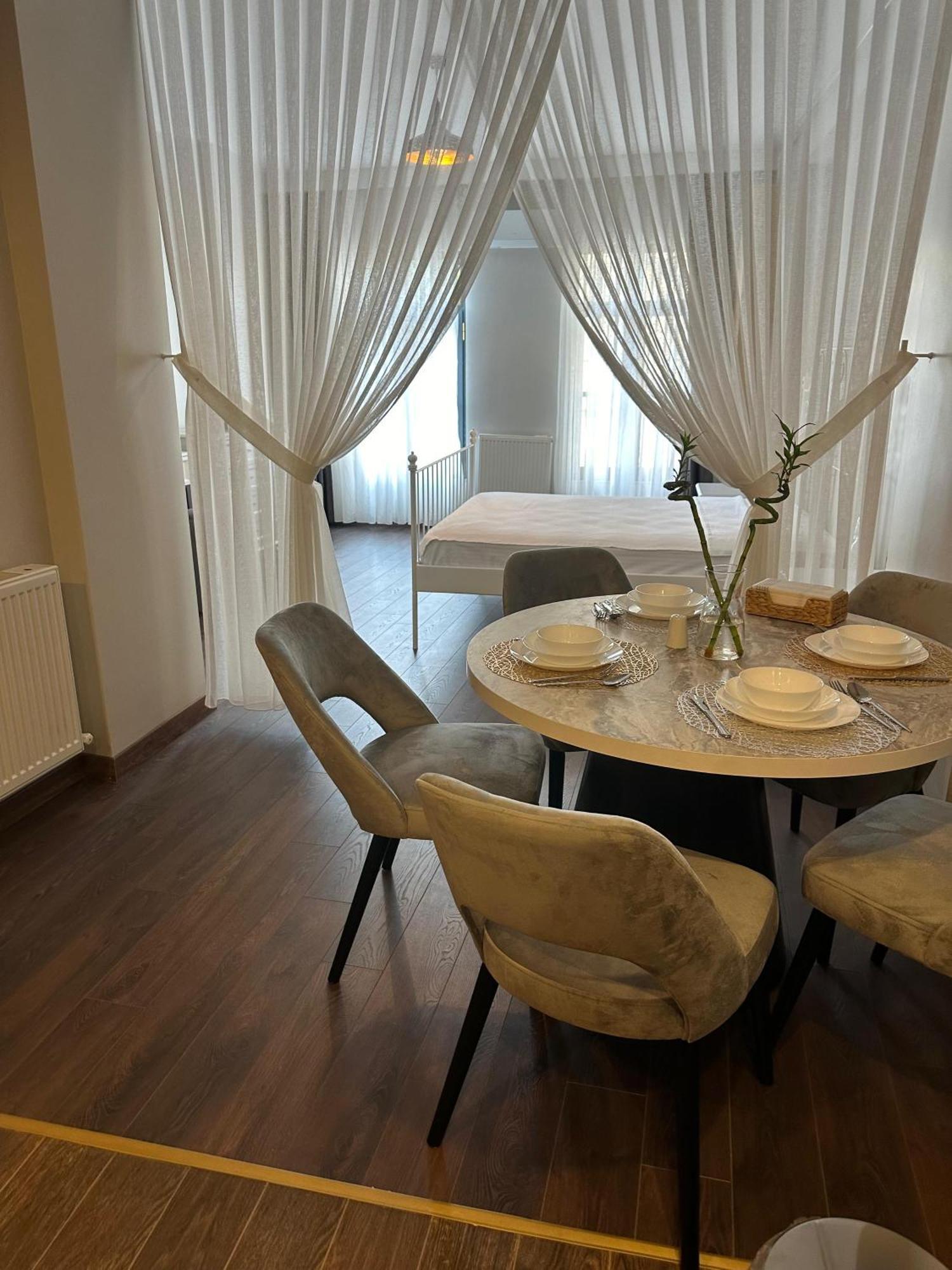 Nm Suites Beyoglu Provincia di Provincia di Istanbul Esterno foto